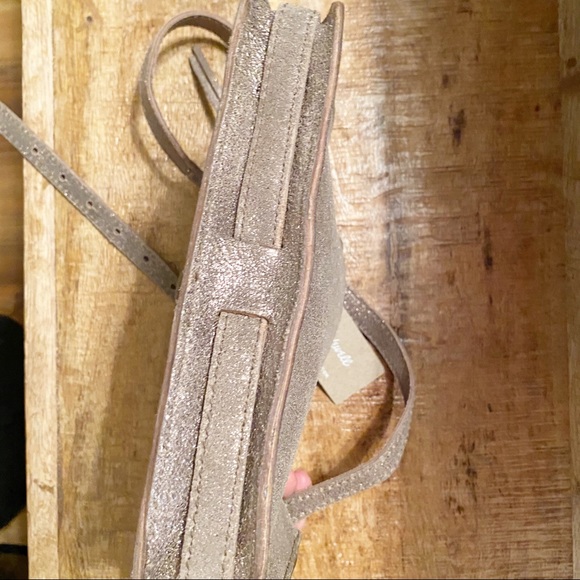 NWT Madewell simple suede metallic crossbody bag - Picture 6 of 10